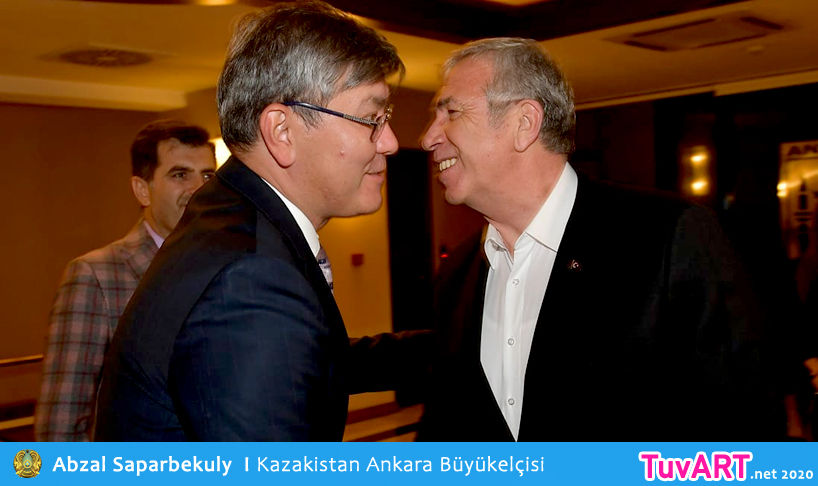 Abzal Saparbekuly ve Mansur Yavaş