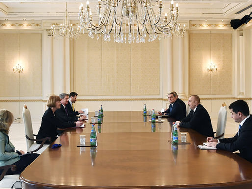 Aliyev, İngiliz bürokratları kabul etti