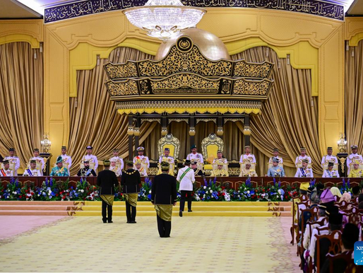 Sultan İbrahim Malezya'nın Yeni Kralı Olarak Yemin Etti