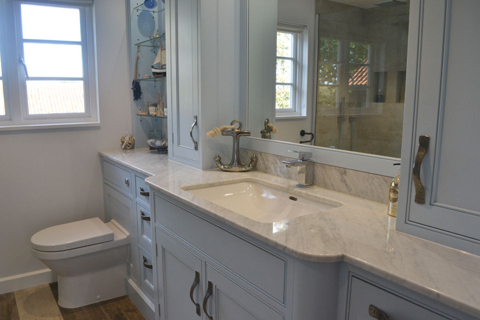 Thumbnail: Blue Bathroom