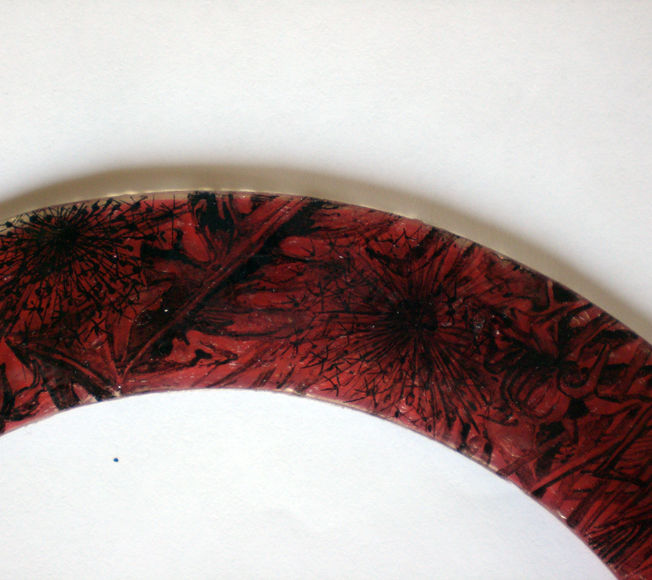 Pendentif, dessins, aquarelles, résine, leds, loupe, pièces mécaniques, radio,verre, acier. © Corinne Costa Erard