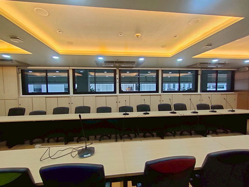 LINE_ALBUM_ปรับปรุงห้องประชุม อย. 414(สีทอง)_250524_9.jpg