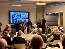 Der VKP feiert seine Unterstützer