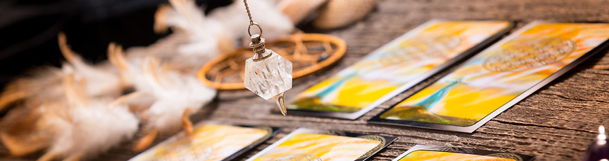 Tarot-Cards-Pendulum