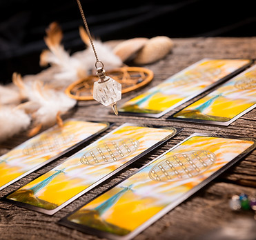 Tarot-Cards-Pendulum