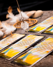 Tarot-Cards-Pendulum