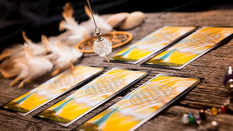 Tarot-Cards-Pendulum