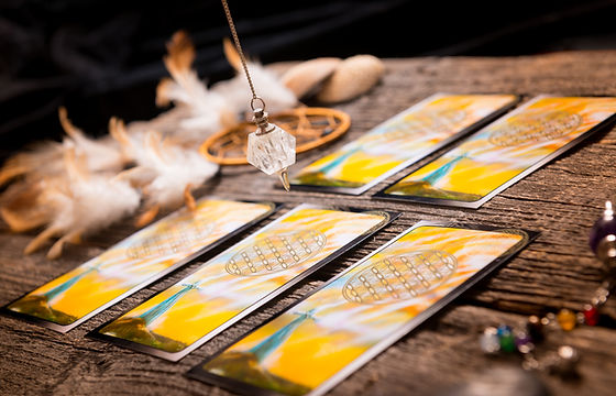Tarot-Cards-Pendulum