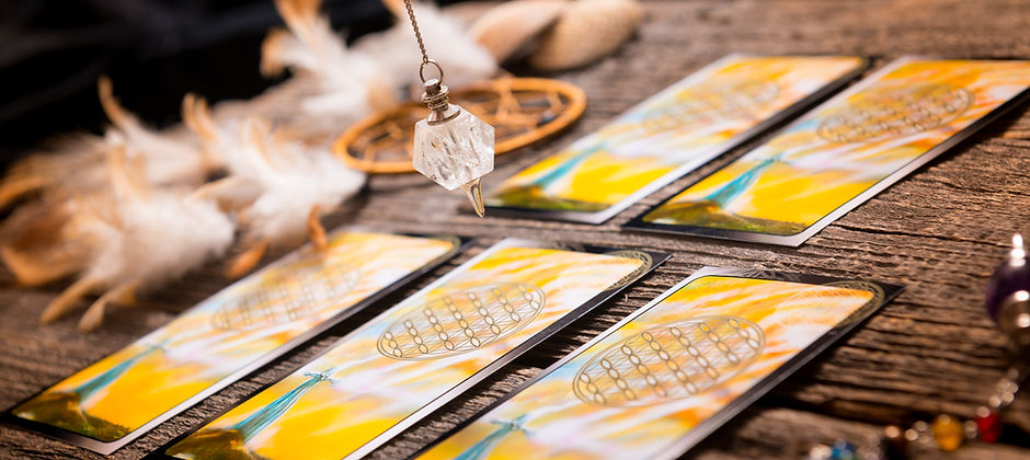 Tarot-Cards-Pendulum