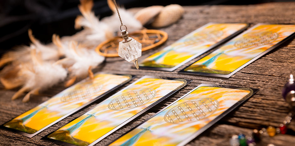 Tarot-Cards-Pendulum