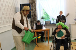 61754424_2251769671803177_28954359074924