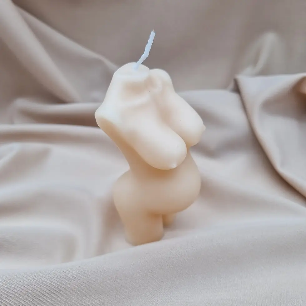 Une surprise se cache à l'intérieur de la bougie !