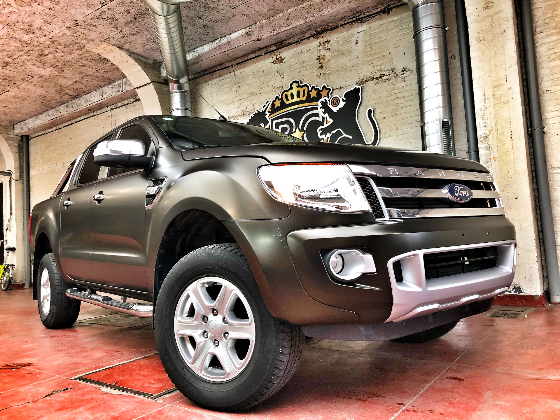 Ford Ranger Sating Gold Dust Wrap