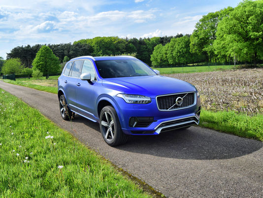 Volvo XC90 Mystic Blue
