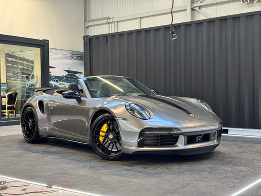 Porsche 992 Turbo in een nieuw jasje: FlexiShield Inox PPF