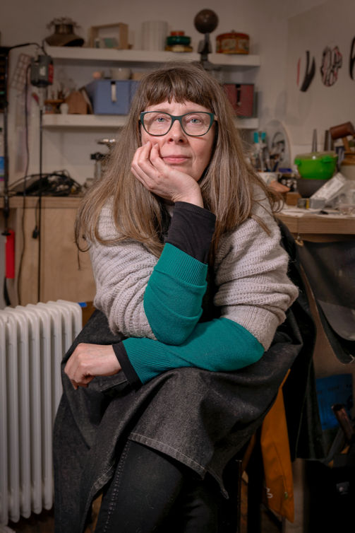 Jewellery maker photoshoot with bold light 