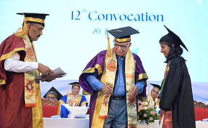 convocation_bhavisha_1.jpg