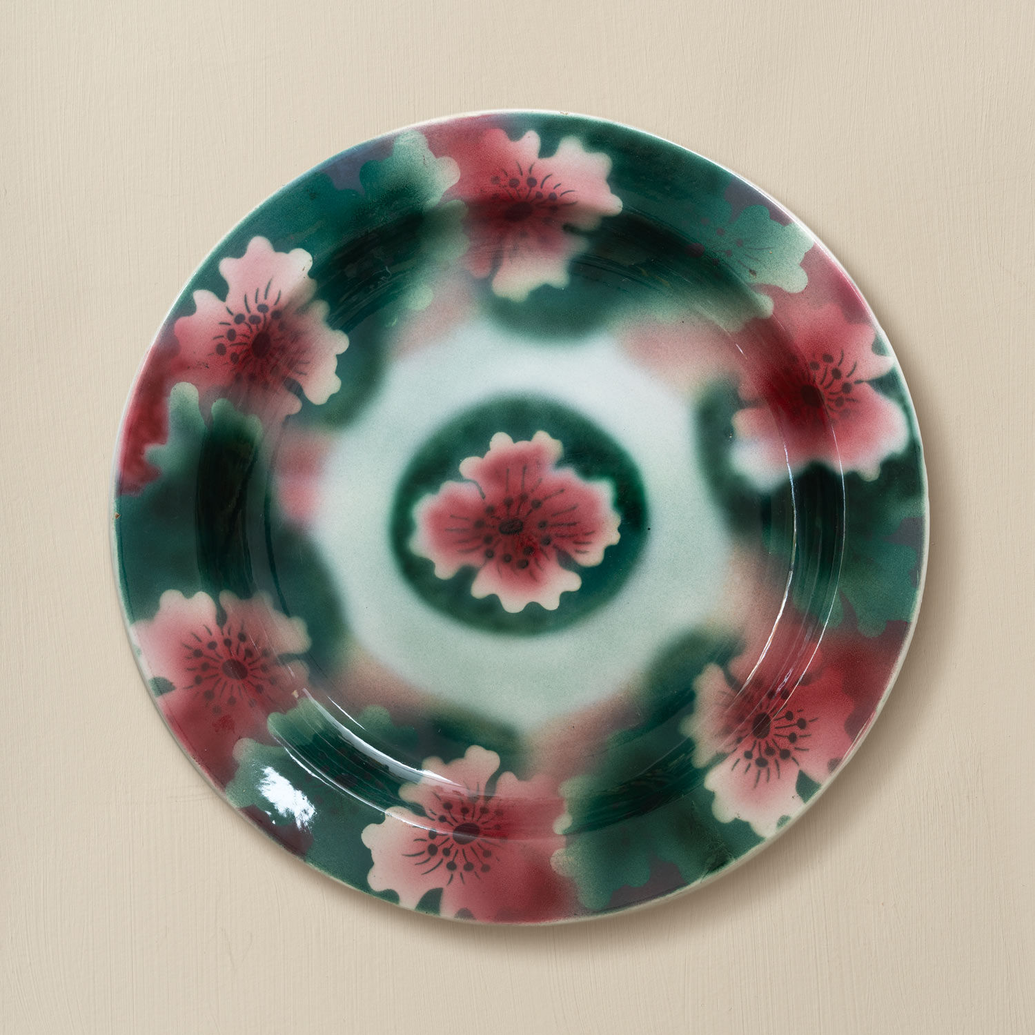 Russian Kuznetsov imperial porcelain factory plate