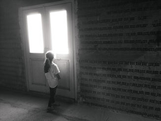 New neural networks. Predicting. Machines. Humans. (From wisdom to knowledge to data)