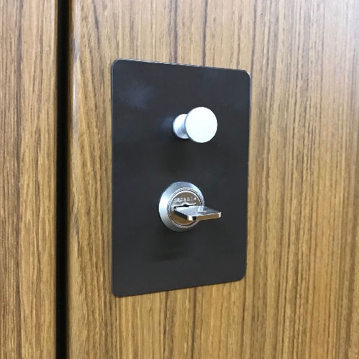古いシリンダー錠の交換