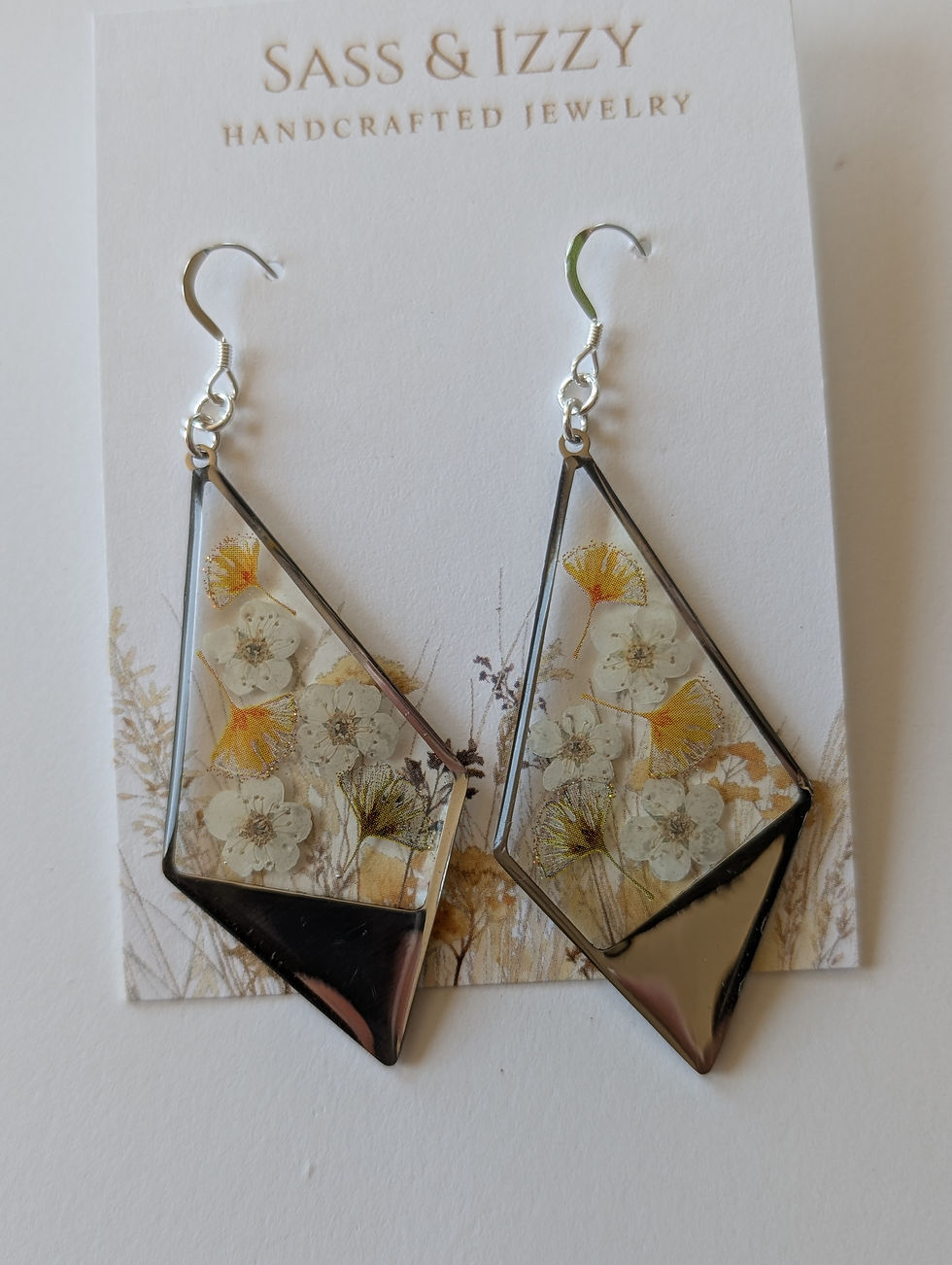 Thumbnail: Gingko Fall Earrings