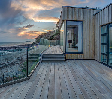 9 Fassade & Terrasse.jpeg