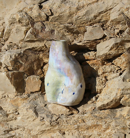 Under_D06_edited.jpg