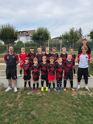 Teamfoto Fb.jpeg