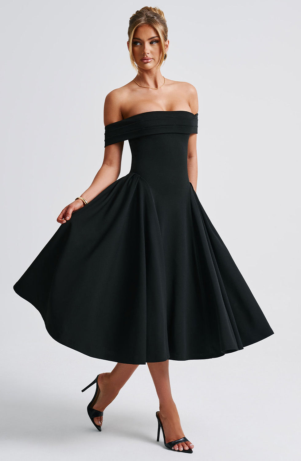Thumbnail: Female Elegant Style Blue Off Shoulder Long Dress Sexy Backless Formal Dress Sum