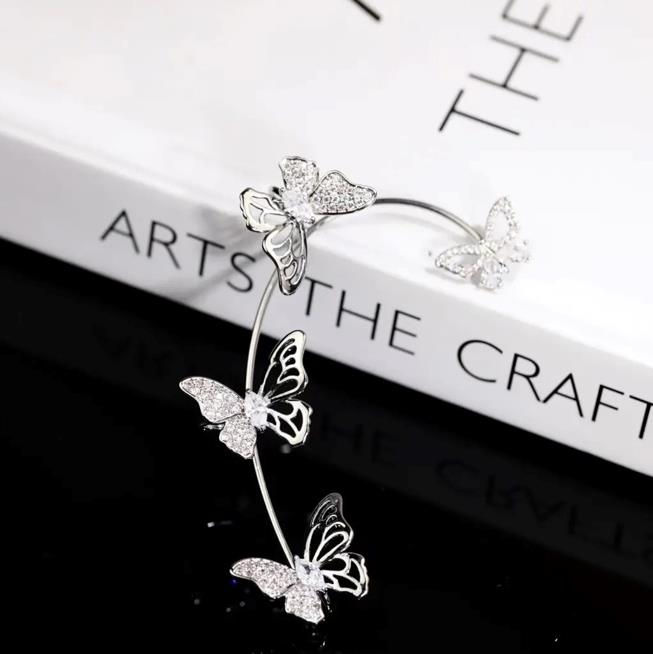 Thumbnail: Women'S Elegant Butterfly Ear Cuffs - No-Piercing Ear Hooks, Synthetic Gemstone 