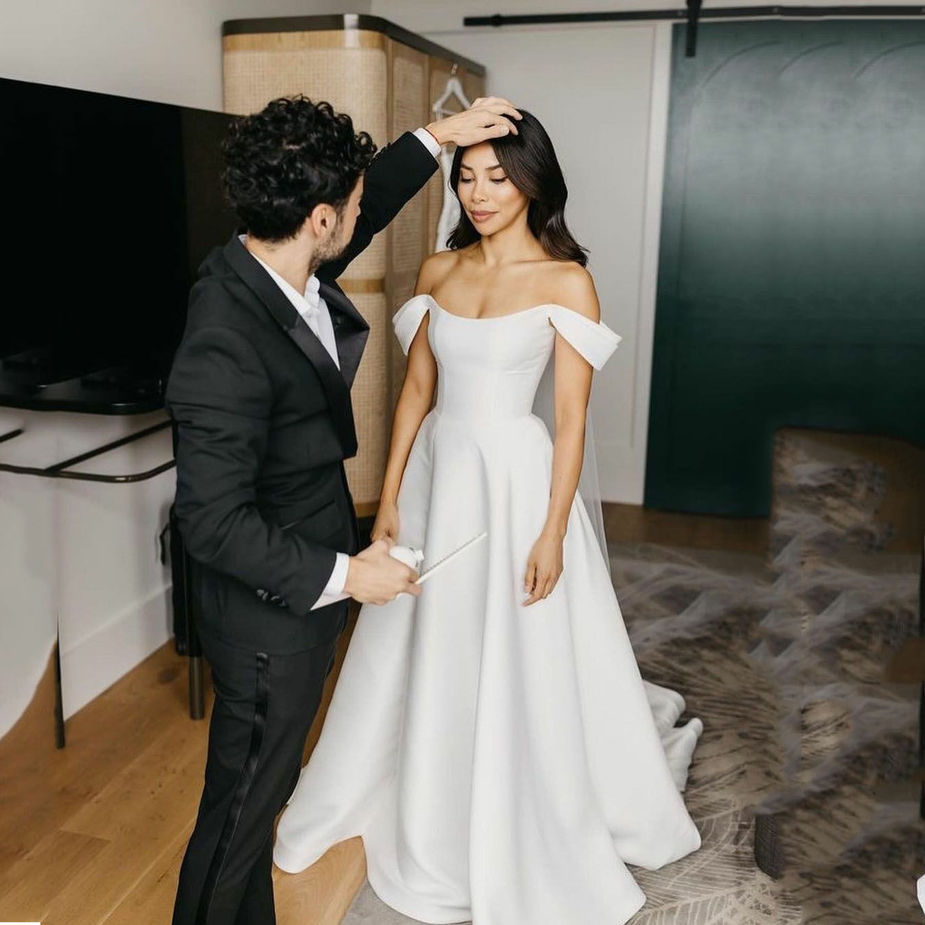 Elegant Wedding Dresses For Women Modern Bridal Dress Off The Shoulder A Line Br