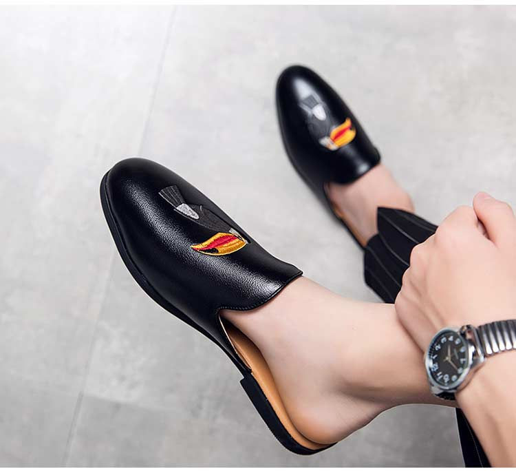 Thumbnail: Summer Half Shoes For Men Luxury Designer Fashion Slipon Flats Mules Men Lazy Sh