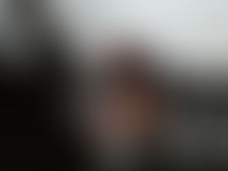 Lee en el auto. Mientras manejas.