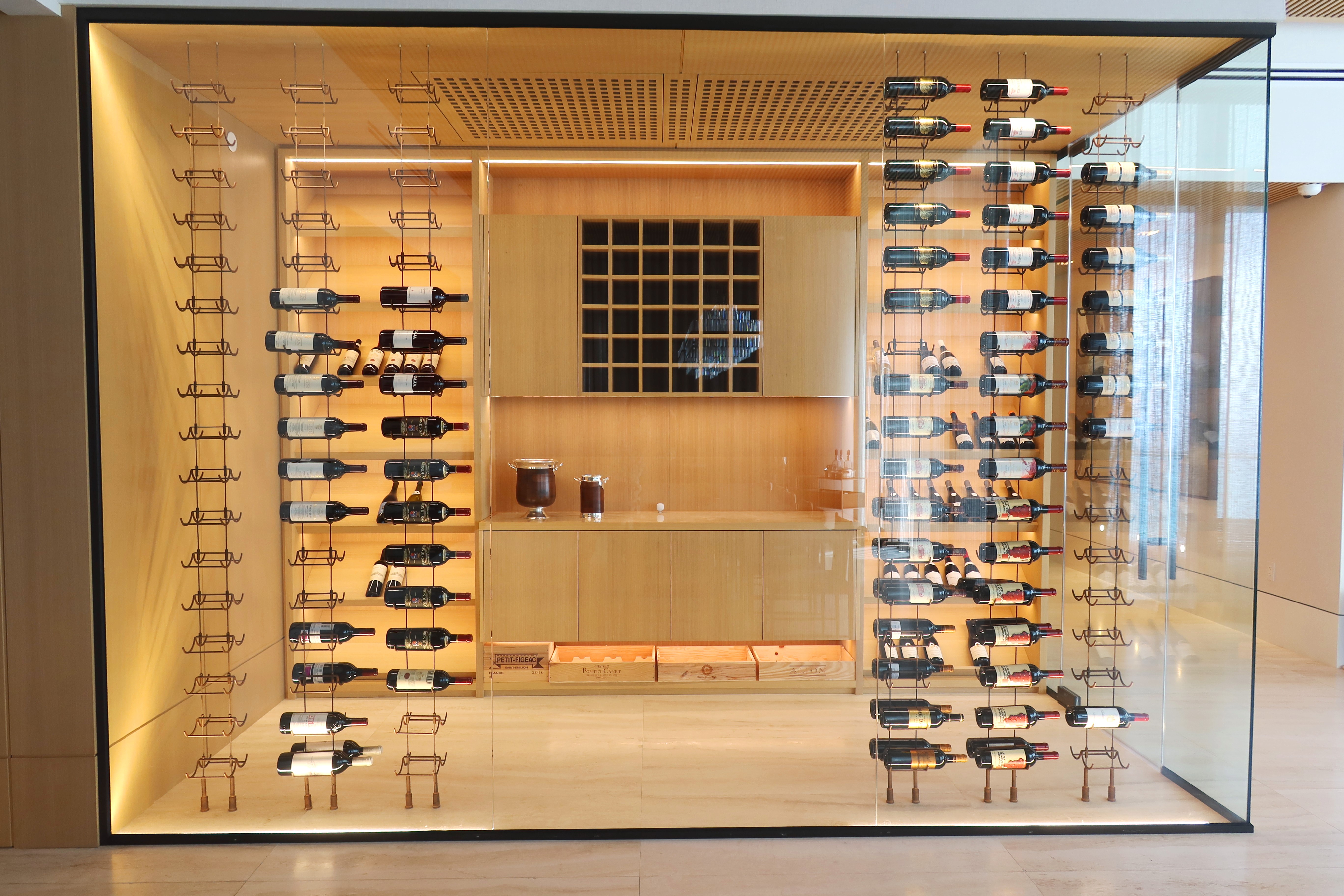 Ritz Carlton luxury transitional wine cellar Sunny Isles Beach FL – Dragon Cellars