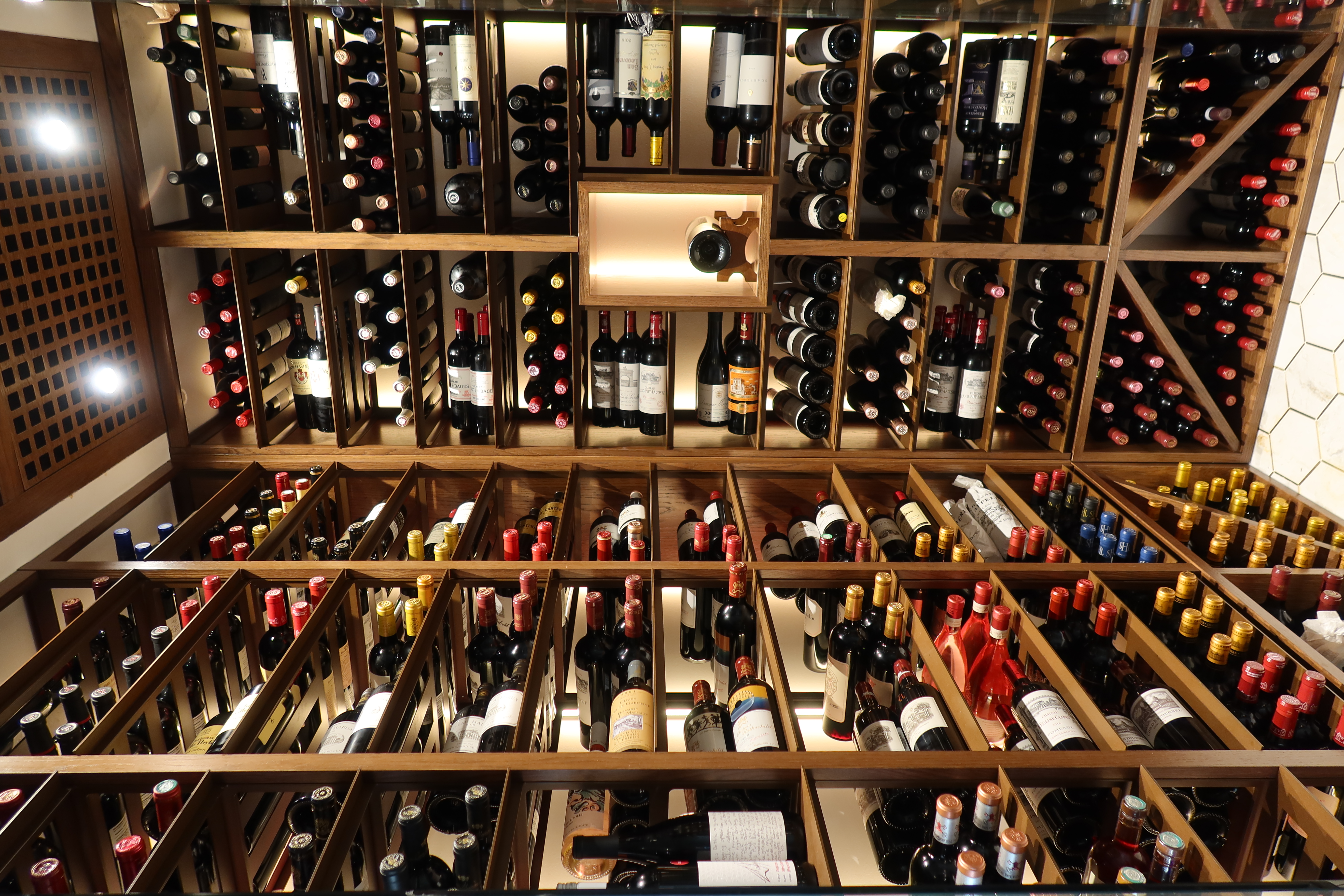Marbella luxury wine room Lantana FL – Dragon Cellars