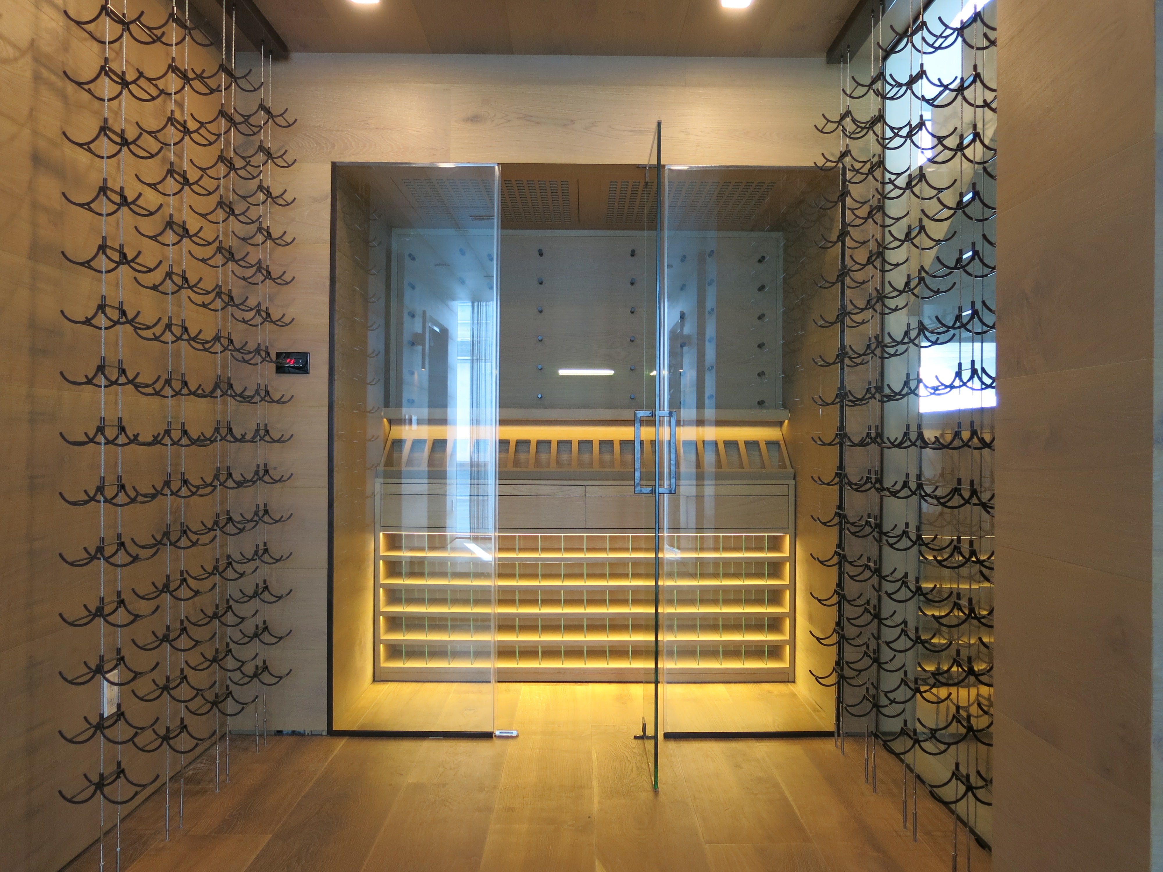 Custom wine furniture Miami Beach FL – Dragon Cellars