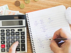 Tassa sugli extraprofitti, impatti su banche e cittadini