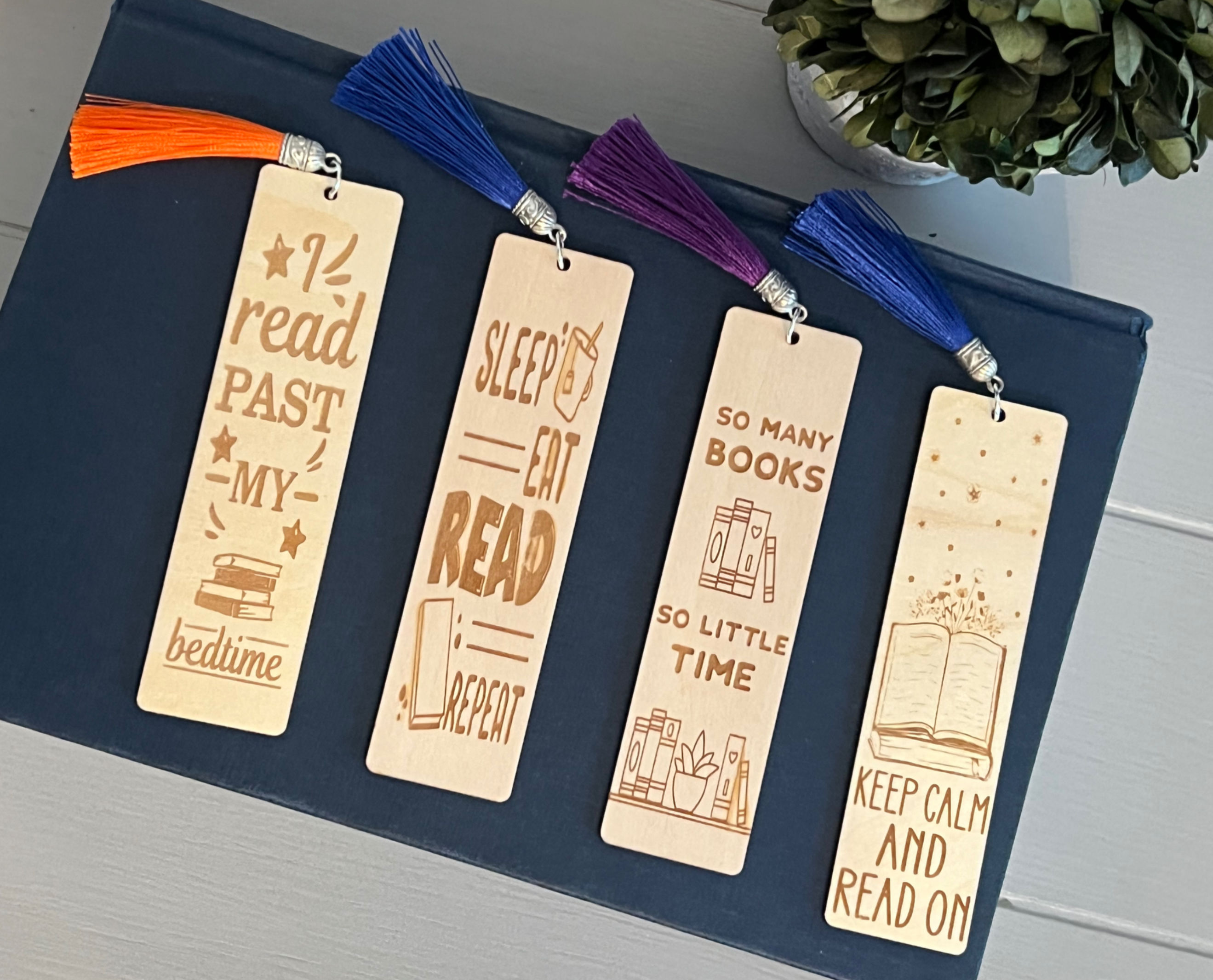 Wooden Bookmark: Book lover Collection