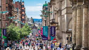 People on the streets of Glasgow