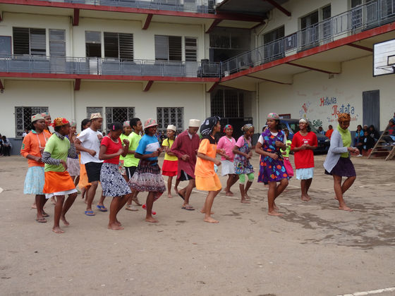 Les travaux continuent...