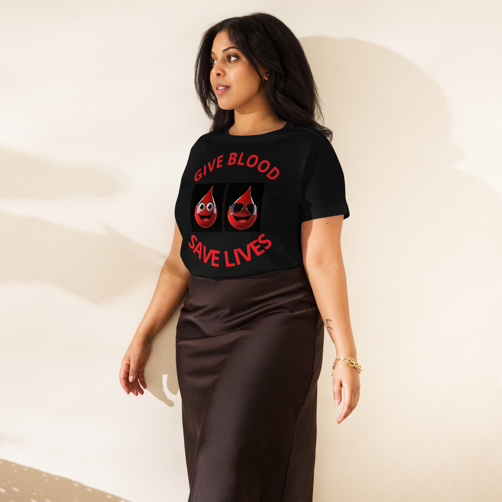 Women’s high-waisted GIVE BLOOD t-shirt