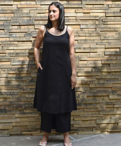 Sleeveless Kurtas