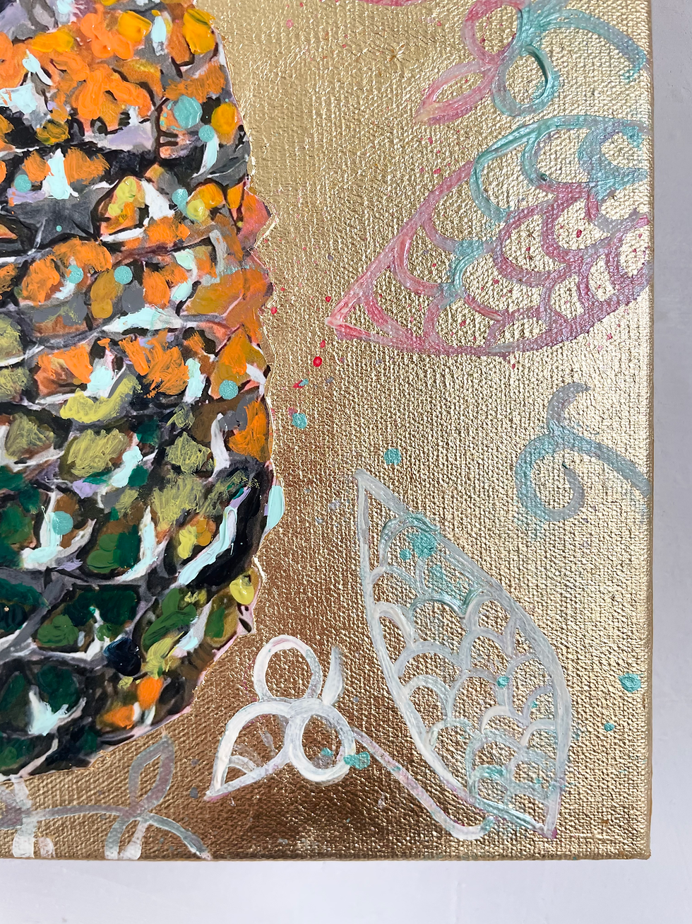 Thumbnail: Pineapple on Gold Leaf w/White seed pods