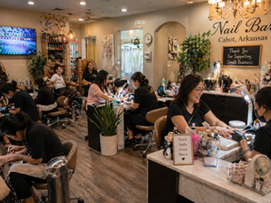 Người Việt Làm Nails Tại Arkansas: Tiệm Nhỏ Nhưng Khách Đông, Cơ Hội Tích Lũy Không Ngờ