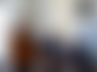 Die beiden TechCare-Gründer Michael und Tom gemeinsam mit dem Seniorenbeirat Eckernförde bei der Zusammenarbeit für Medienkurse für Senioren.