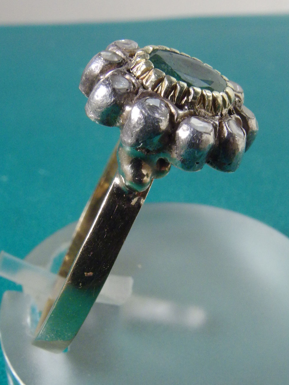 Miniatura: 3431 ANTIQUE GEORGIAN 18K GOLD RING, NATURAL EMERALD & DIAMONDS, 1820