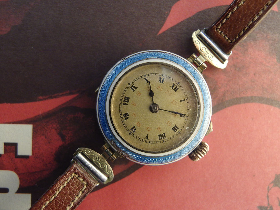 Miniatura: 4376 ORIGINAL VETERAN TRANSITION WRIST WATCH WITH FIRE ENAMEL, CIRCA 1920