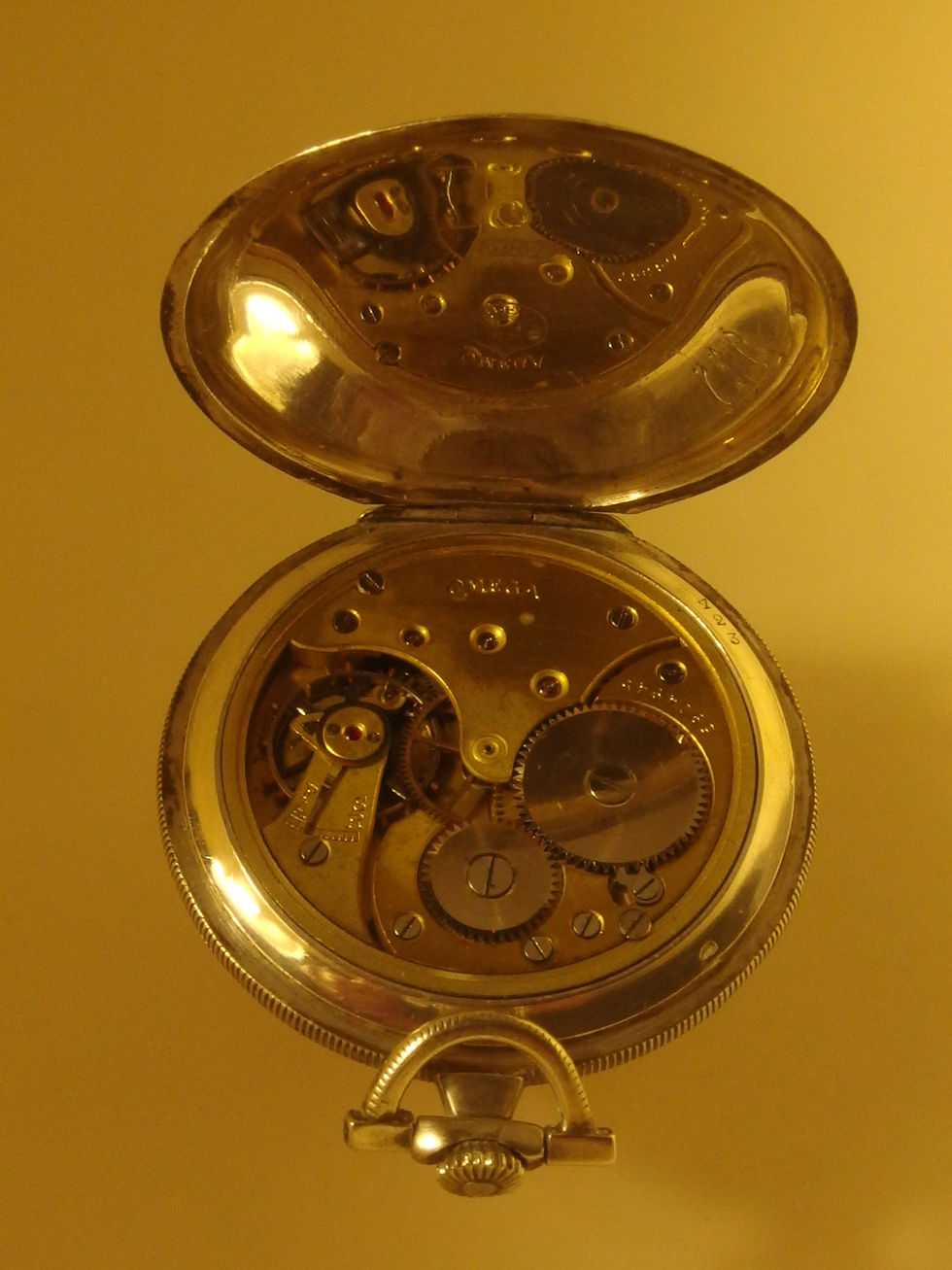 Miniatura: 4148 OMEGA POCKET WATCH IN STERLING SILVER, ENAMEL SHIELD, 35.5L, C.1921