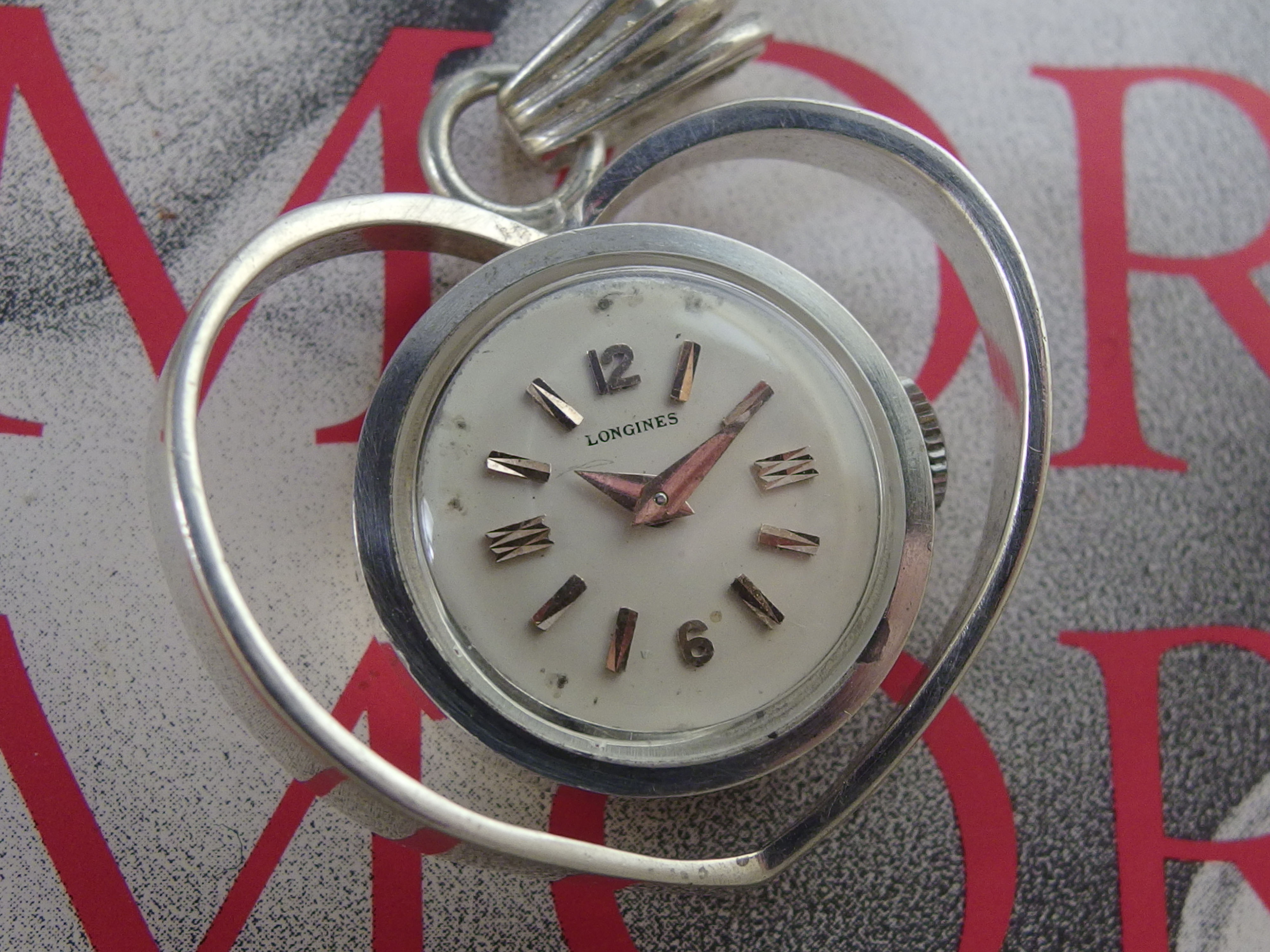 4182 VINTAGE LONGINES WATCH-PENDANT IN 0.800 SILVER, HEART SHAPED, CIRCA 1960