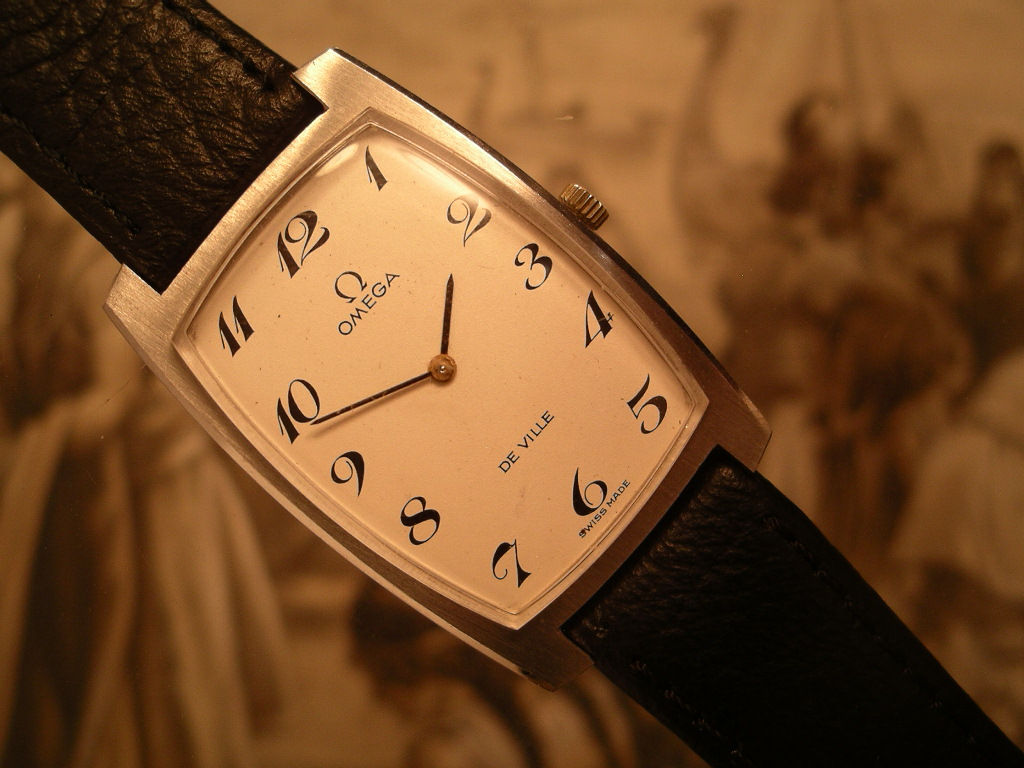 9422 OMEGA DE VILLE RECTANGULAR NEW OLD STOCK